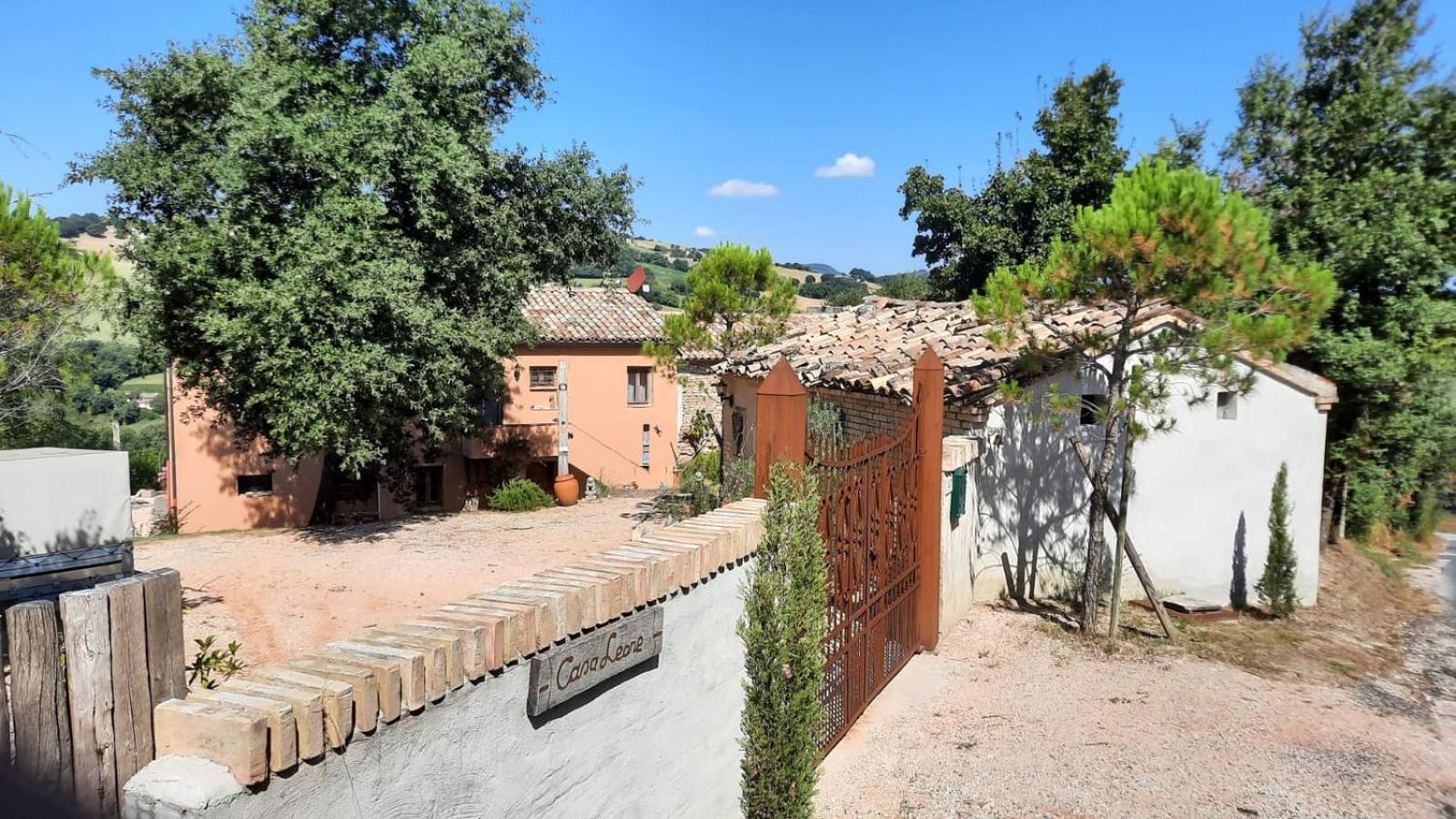 Casa Leone Apartment San Pietro  Exterior photo